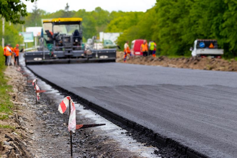 Asphalt Paving Installation detail